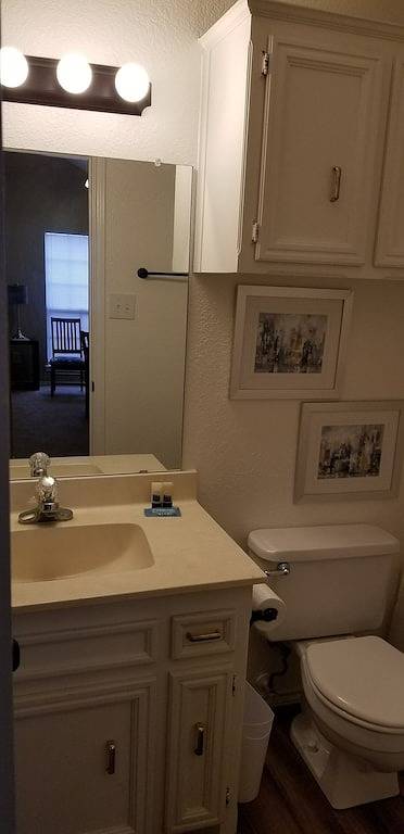 West Lubbock Townhouse, in der Nähe von Einkaufsmöglichkeiten, einfachen Zugang zu Tech & Downtown in Lubbock, Lubbock County