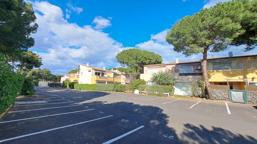 Gîte pour 4 personnes, avec terrasse et piscine dans Cap d'Agde naturiste - 2