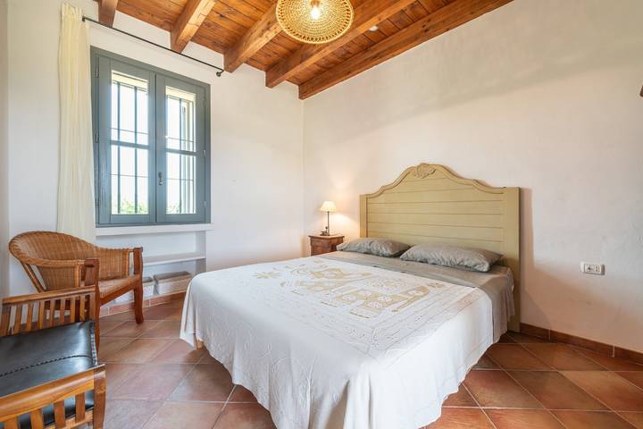 Location de vacances pour 8 personnes, avec jardin à Porto Pino - 4