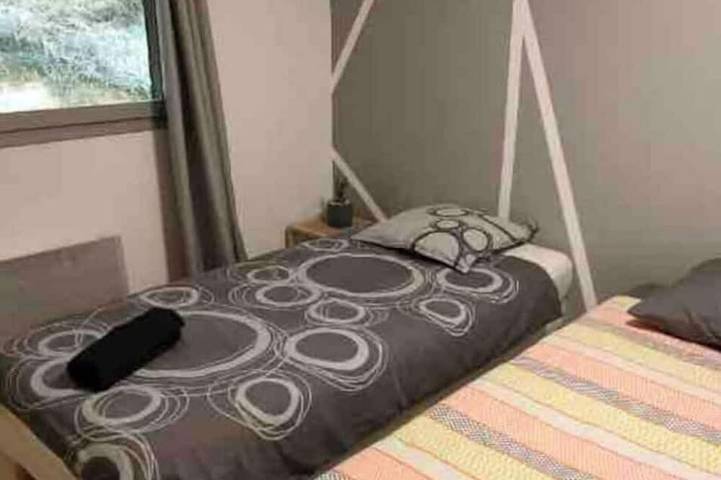 Location de vacances pour 8 personnes, avec terrasse, animaux acceptés dans Boulazac Isle Manoire - 3