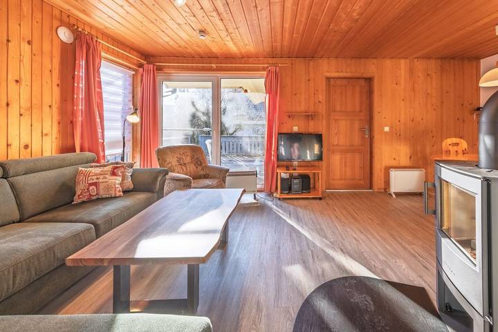 Ferienpark für 4 Personen, mit Terrasse und Garten, mit Haustier in Mecklenburgische Seenplatte - 3