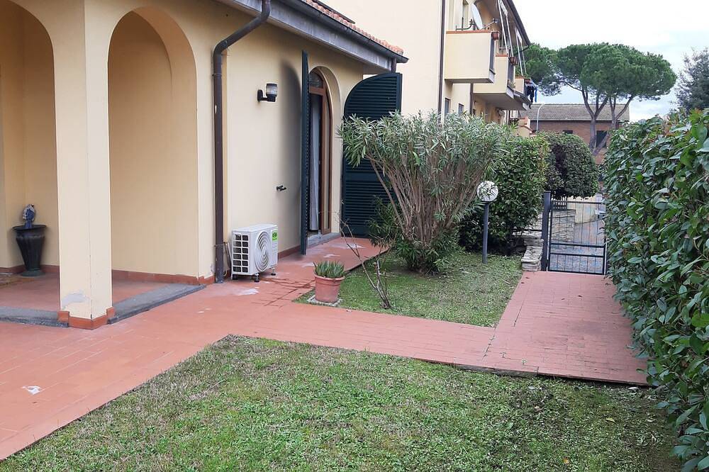 Villa Maria 3 floors (detached - garage) in Sinalunga, Chianti
