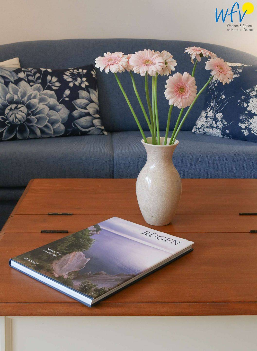 Apartamento entero, ¡Apartamento junto a la playa con aparcamiento, TV, cocina y balcón! in Binz, Rügen