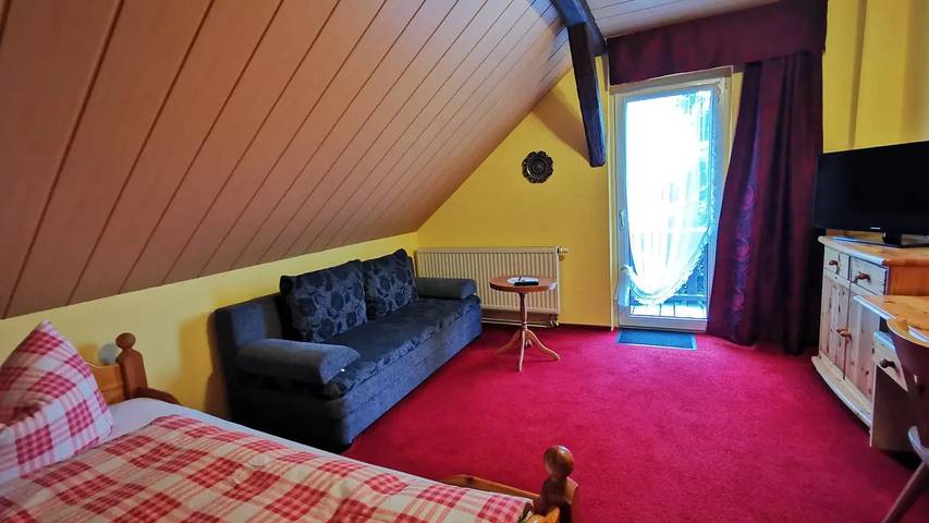 Ferienwohnung für 2 Personen, mit Pool und Garten sowie Sauna in Angermünde - 2