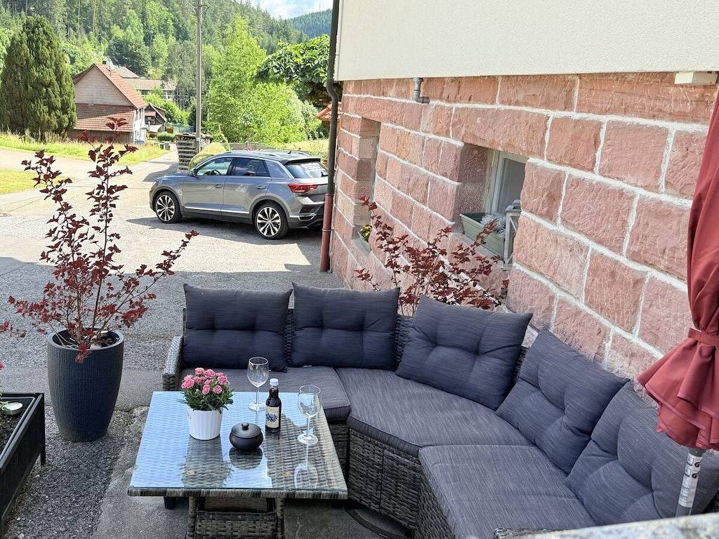 Ferienhaus mit 5 Schlafzimmer in Enzklösterle, Nordschwarzwald