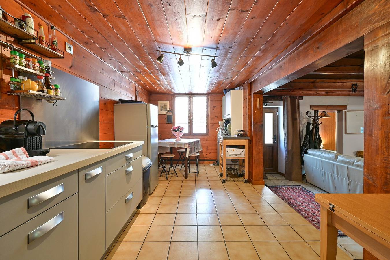 Appartement entier, 5P - 2 chambres - Rez de jardin - Aravis Annecy in Les Clefs, Région d'Annecy