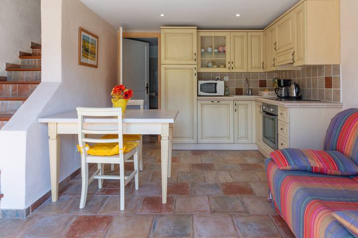 Appartement de vacances pour 4 personnes, avec jardin et jacuzzi