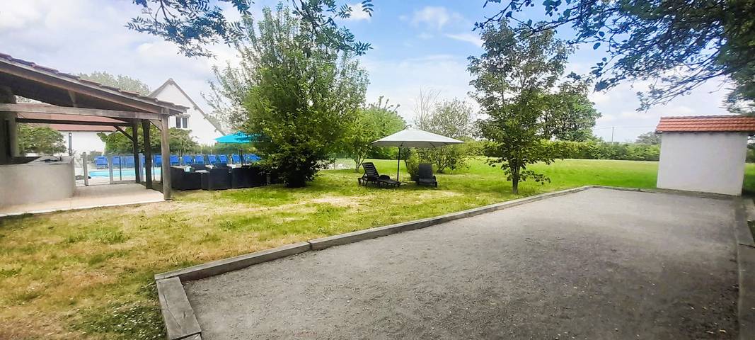 Finca für 40 Personen, mit Terrasse und Garten in Frankreich - 4