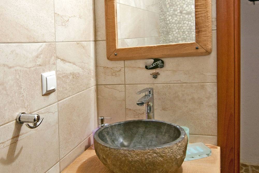 Kapitän Mikes Villa Ii: Traditionelle Villa - herrliche Aussicht in Syvota, Thesprotia und Umgebung