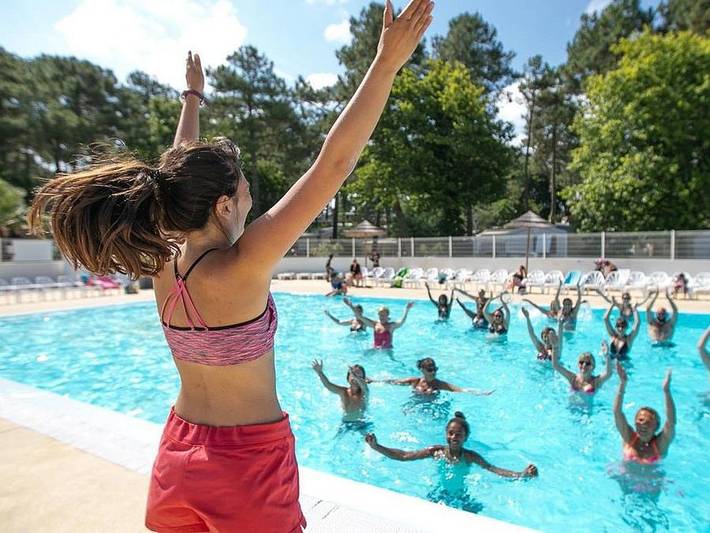 Camping Siblu les Embruns Funpass inclus - Mobilheim 4 personen - Essentiel 2Sch 4P Signature ohne Klimaanlage in Claouey, Lège-Cap-Ferret