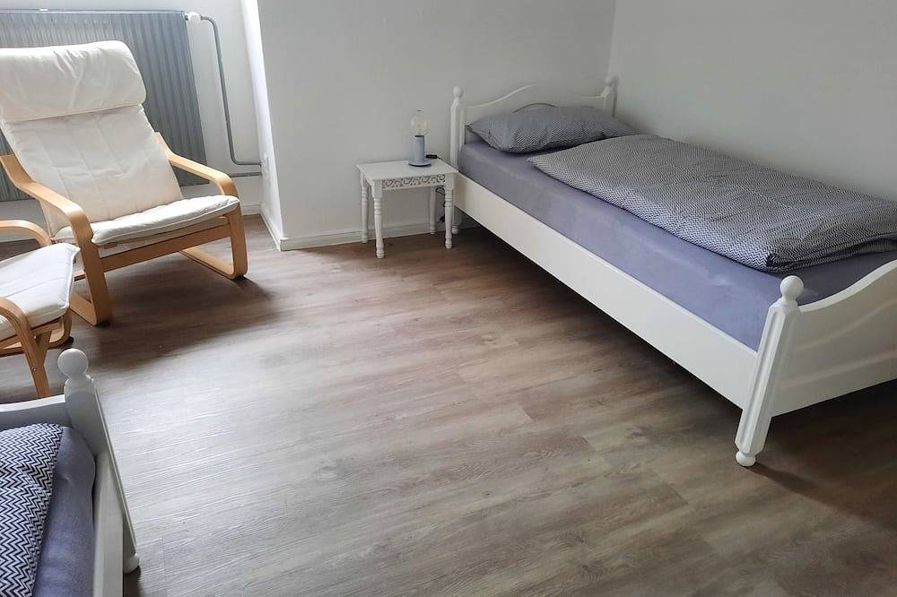 Ganze Wohnung, Gemütliche Ferienwohnung in Wittensee und den Hüttener Bergen in Klein Wittensee, Rendsburg-Eckernförde