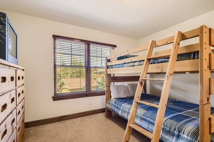 Vacation home for 10 people, with hot tub and terrace in Breckenridge