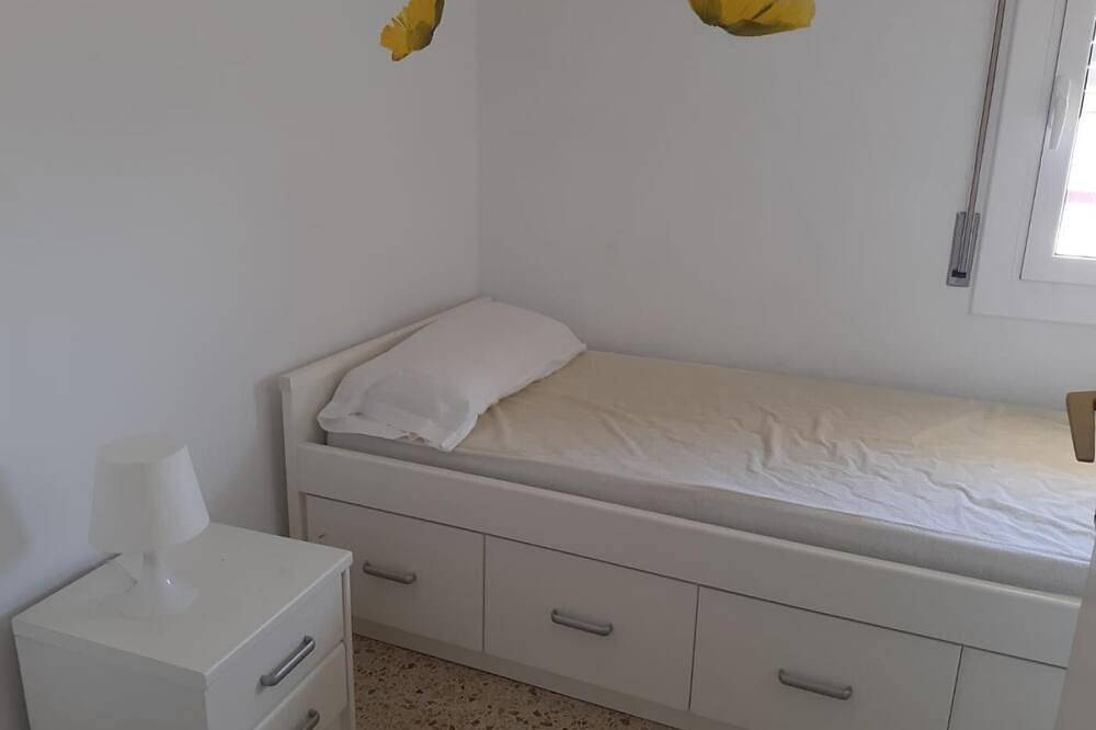 Apartamento entero, Suitur apartamento primera linea mar vistas playa in Canet de Mar, Costa del Maresme