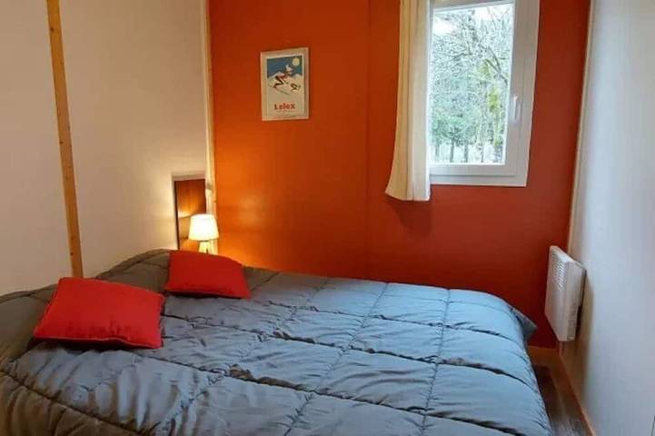 Gîte pour 5 personnes à Chézery-Forens - 2