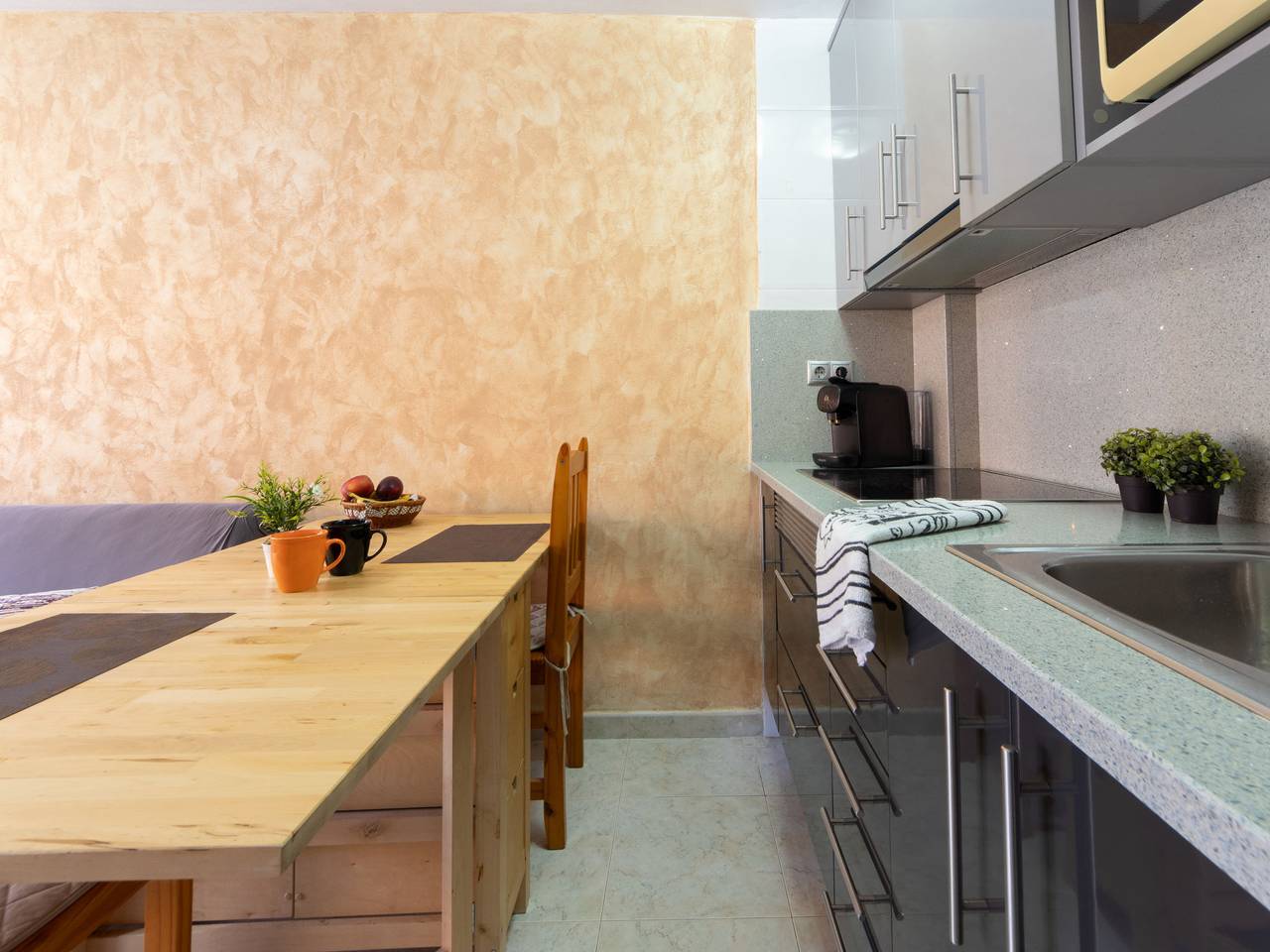 Apartamento entero, Athinea in La Pineda, Platja de la Pineda