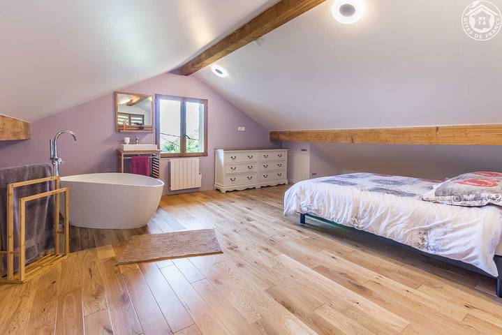 Gîte pour 6 personnes, avec terrasse et balcon/terrasse à La Léchère - 4