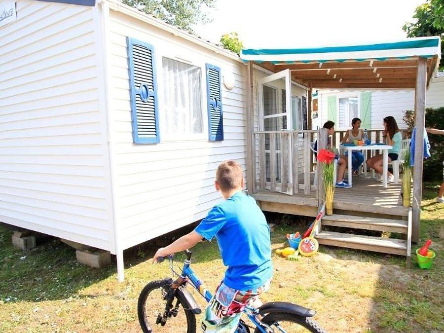 Camping Les Flots Bleus - Mobilhome 4 personnes - Cocoon 4 personnes 2 chambres 21m² in L'Aiguillon-la-Presqu'île, Vendée