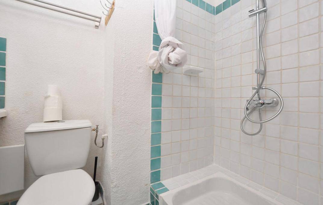 Apartment in Villecroze, Région de Draguignan