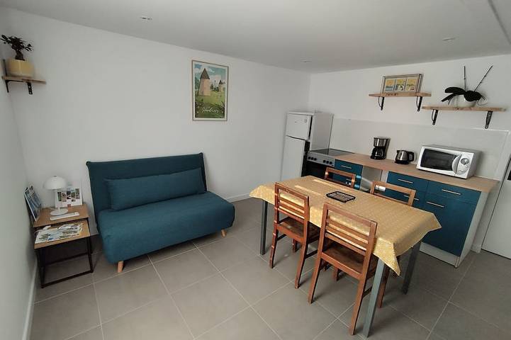 Gîte pour 4 personnes, avec jardin dans Saint-Christophe-du-Bois