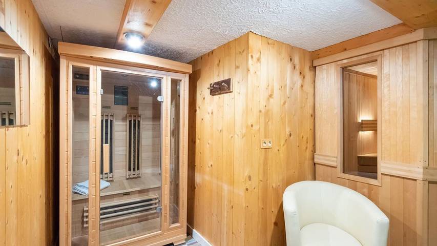 Ferienwohnung für 5 Personen, mit Sauna und Garten in Bichlbach - 4