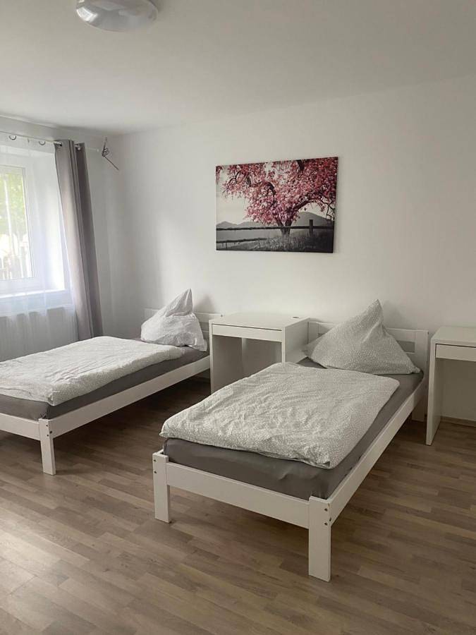 Ganze Wohnung, Two-Bedroom Apartment in Fürstenfeldbruck, Oberbayern