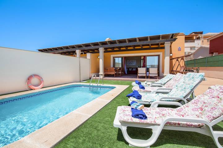Ferienhaus für 8 Personen, mit Garten in Antigua