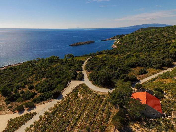 Ferienhaus für 3 Personen, mit Garten und Whirlpool in Dalmatien