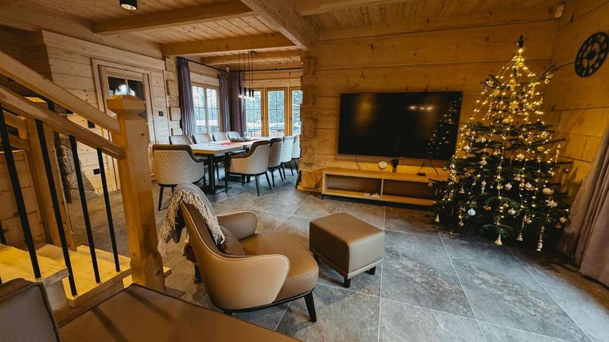 Chalet für 9 Personen, mit Garten und Ausblick - 1