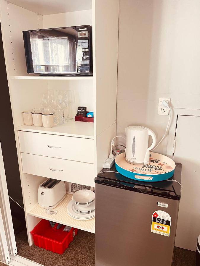 Maison d’hôte pour 3 personnes, avec jardin et jacuzzi à Taupo - 2