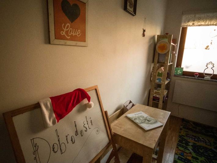 Glamping per 5 persone, con terrazza e idromassaggio nonché giardino e sauna in Slovenia
