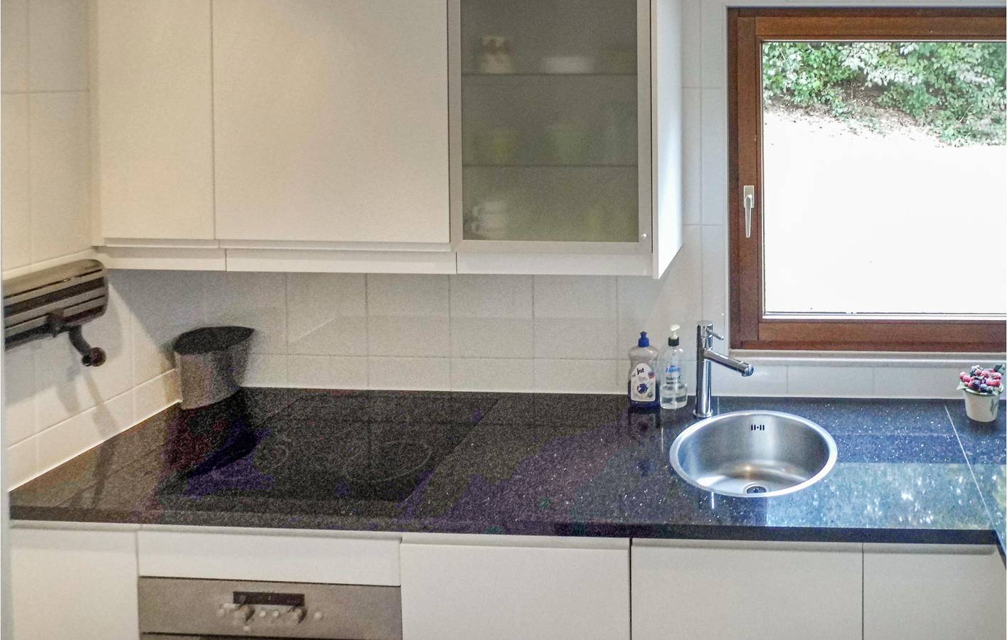 Gemütliches Apartment mit Terrasse und Parkplatz, 2 km von Ibra entfernt in Reimboldshausen, Kirchheim