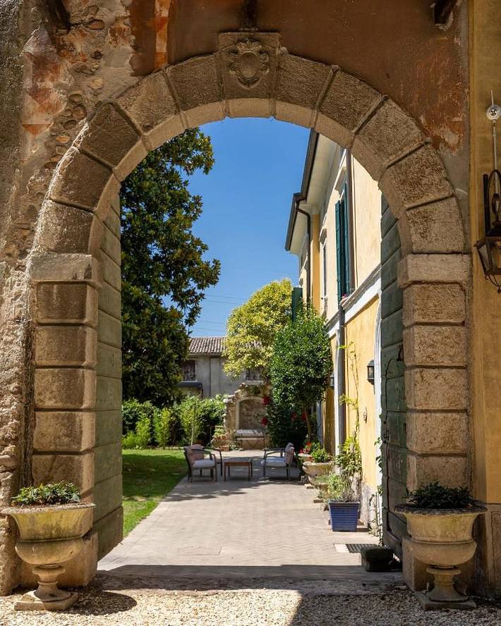 B&b per 2 persone, con Terrazza e Giardino nonché Panorama a Rivoli Veronese