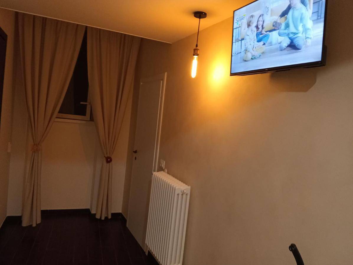 Appartamento intero, Two-Bedroom Apartment in Palestrina, Provincia di Roma