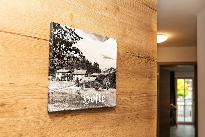 Ferienwohnung für 4 Personen, mit Balkon und Whirlpool sowie Garten und Sauna