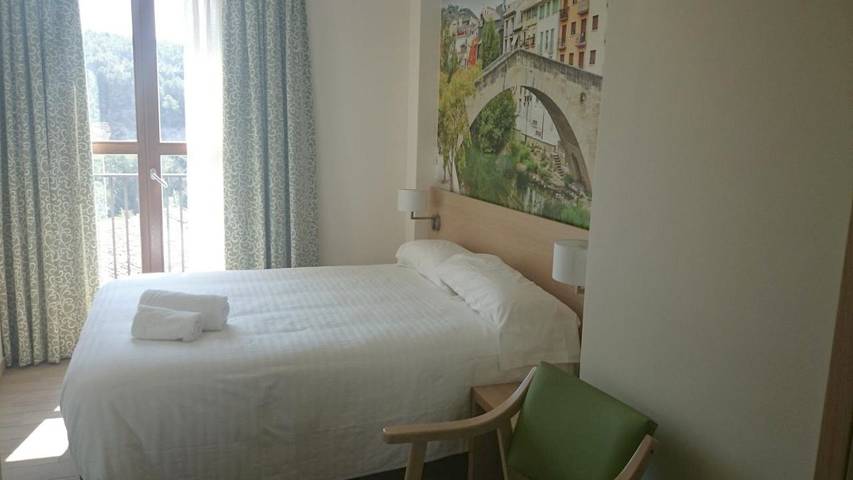 Casa de huéspuedes para 3 personas, con piscina y terraza en Tierra Estella - 3