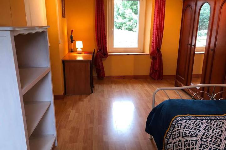 Location de vacances pour 5 personnes, avec terrasse dans La Roche-Jaudy - 4