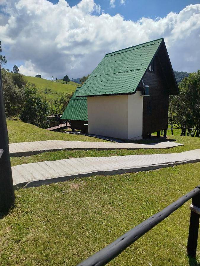 Camping para 2 personas, con balcón y vistas al lago además de vistas y jardín en Santa Catarina