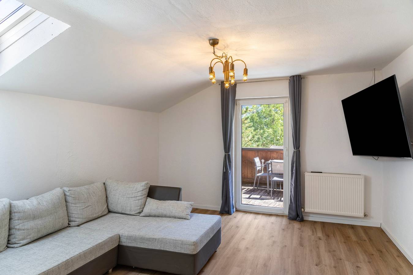 Ganze Wohnung, Apartment 'Ferienhaus Am Wasserfall Ap2' mit Bergblick, privater Terrasse und Wlan in Längenfeld, Ötztal