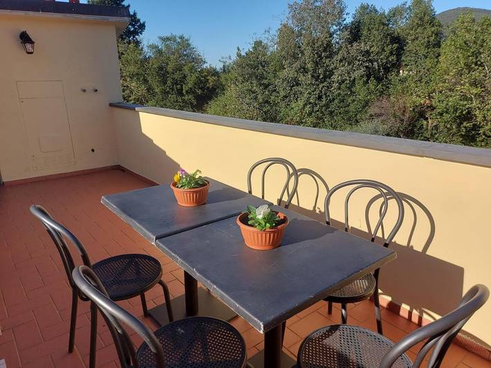 Gîte pour 6 personnes, avec terrasse et vue, animaux acceptés à San Giuliano Terme - 2