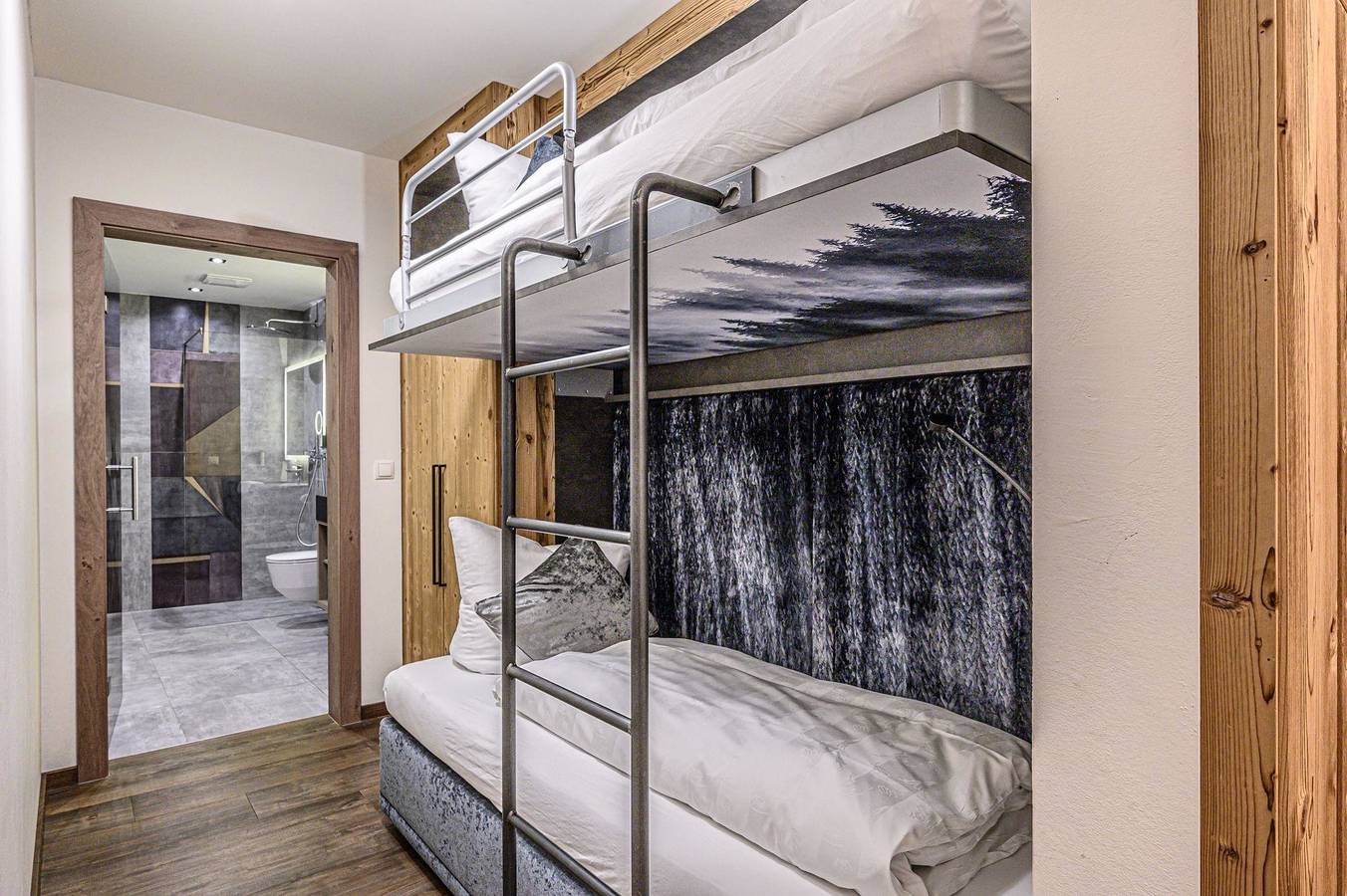 Ganze Ferienwohnung, Deluxe Suite Goldreh in Tuxer Alpen, Kaltenbach