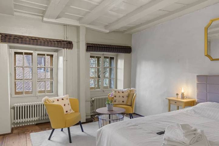 Ganze Wohnung, Charming studio in Fribourg's old town in Villars-les-Joncs, Freiburg im Üechtland