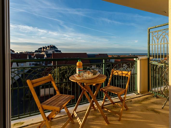 Gîte pour 4 personnes, avec vue ainsi que balcon et bassin pour enfant, animaux acceptés à Dives-sur-Mer - 4