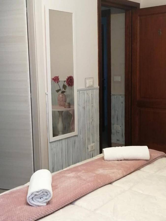 Eneahouse in Fiumicino, Provincia di Roma