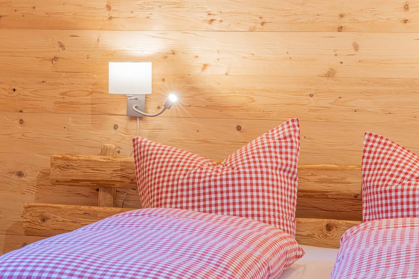 Geheel appartement, Appartement 'Fewo Wendelstein' met gedeeld terras, gedeelde tuin en Wi-Fi in Schwalefeld, Willingen