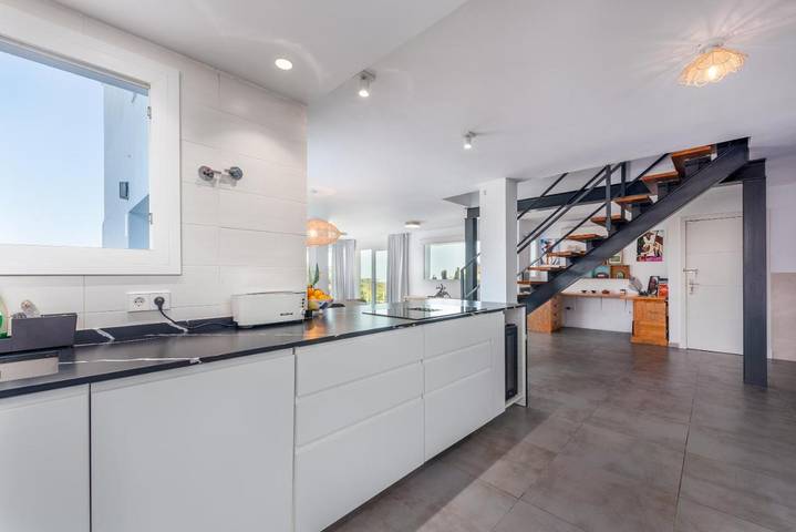 Casa rural para 8 personas, con vistas además de piscina y jardín en San Roque - 3