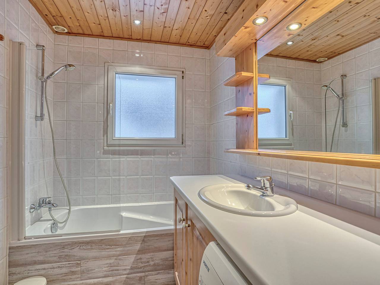 Apartamento entero, Alquiler - Cómodo apartamento de 1 dormitorio en el centro de Megève con balcón y todas las comodidades in Megève, Pays du Mont-Blanc