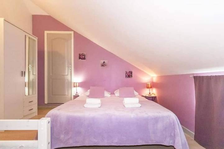 Gîte pour 4 personnes, avec balcon dans Plage de l'Hermitage - 2