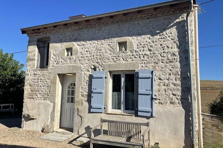 Gîte pour 2 personnes, avec jardin