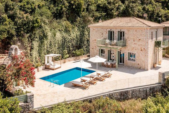 Διαμερίσματα διακοπών για 8 άτομα, με κήπο και μπανιέρα υδρομασάζ καθώς και μπαλκόνι, με κατοικίδια ζώα στο Σπαρτοχώρι