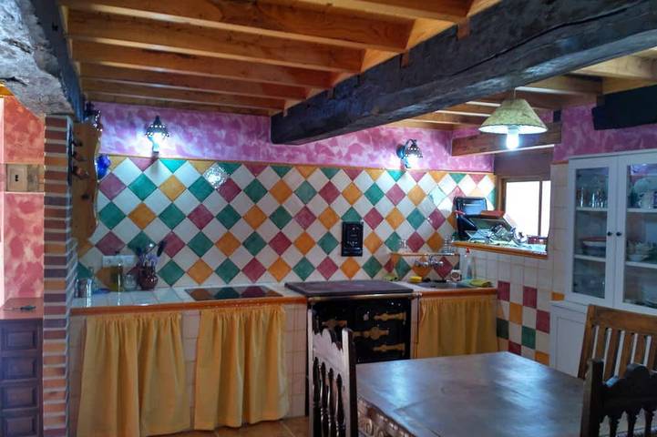 Ferienhaus für 4 Personen, mit Balkon und Garten - 1